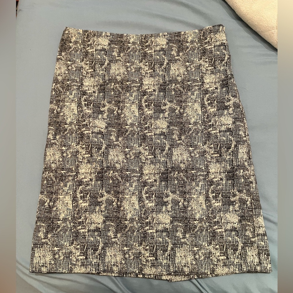 MM LaFleur Black and White Women's Skirt